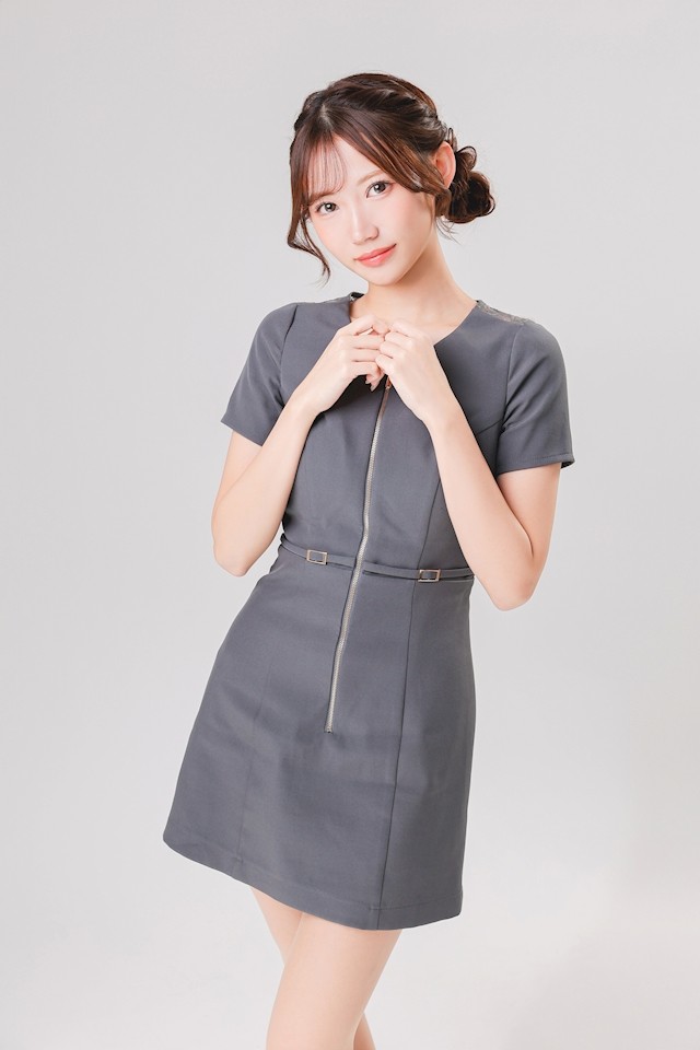 葵 美央プロフィール写真3